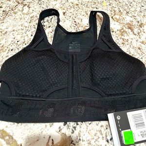 Nike black sports bra brand new with tag size x-small